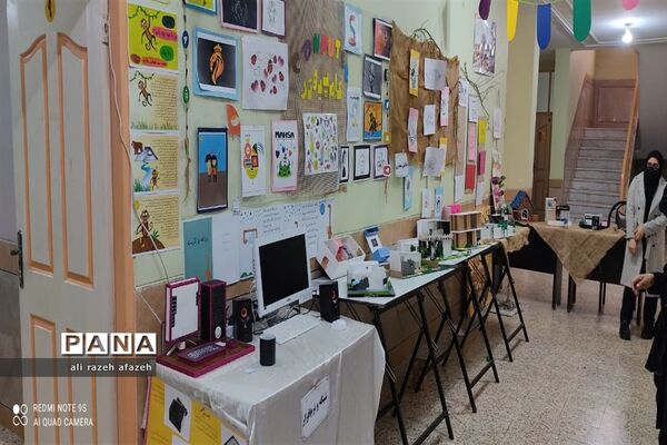 افتتاح نمایشگاه هنرهای دستی و تجسمی دانش‌آموزان در اندیمشک