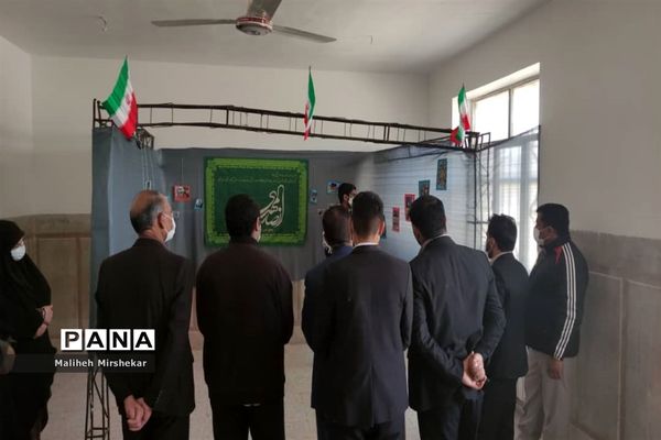 افتتاح نمایشگاه «مدرسه انقلاب» در زابل