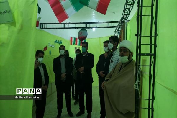 افتتاح نمایشگاه «مدرسه انقلاب» در زابل