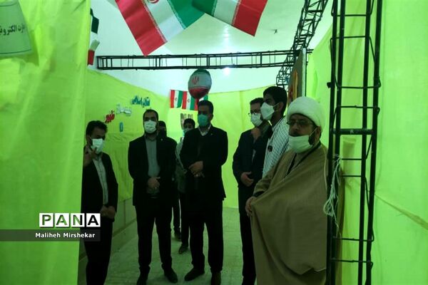 افتتاح نمایشگاه «مدرسه انقلاب» در زابل