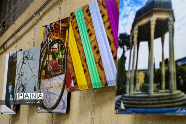 هنر و نذر رهایی