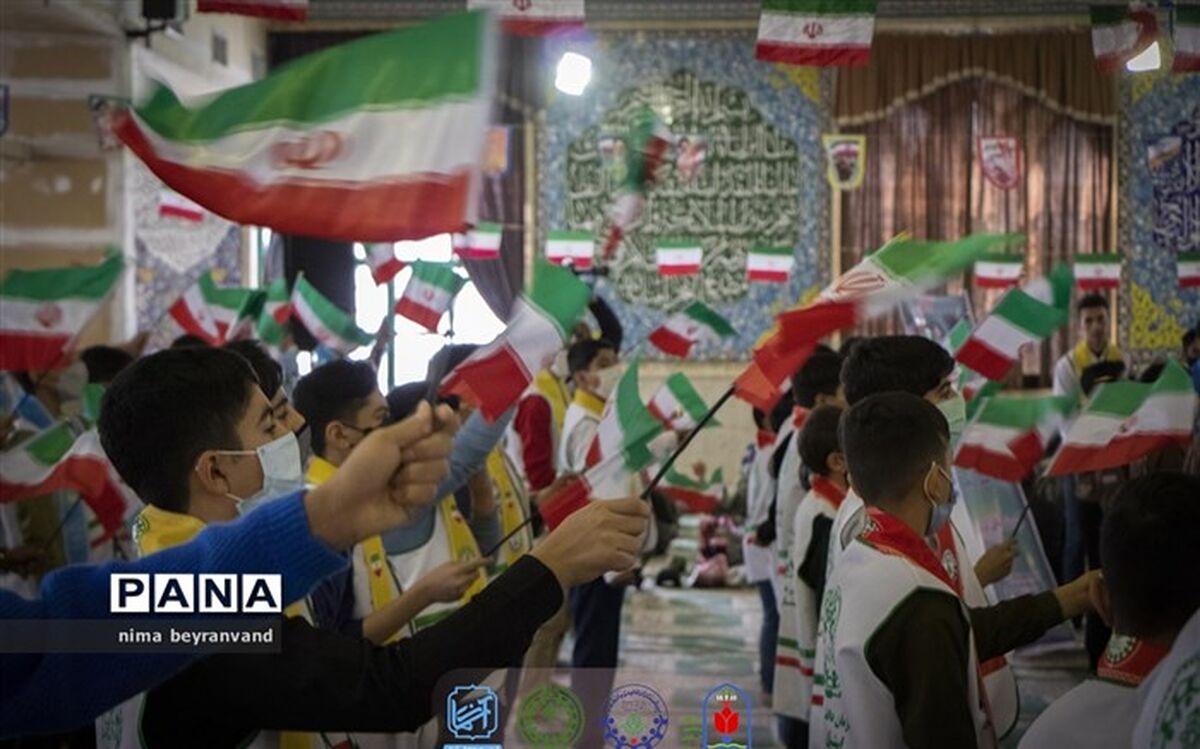 دانش‌آموزان پیشتاز فارس همایش باشکوه یاوران انقلاب برگزار می‌کنند
