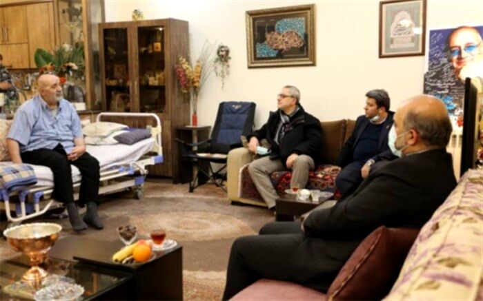 رئیس سازمان سینمایی از جمال شورجه عیادت کرد