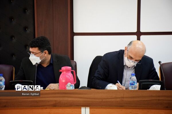 نشست مشترک شورای معاونان اداره کل آموزش و پرورش شهر تهران و مدیران مناطق 19گانه