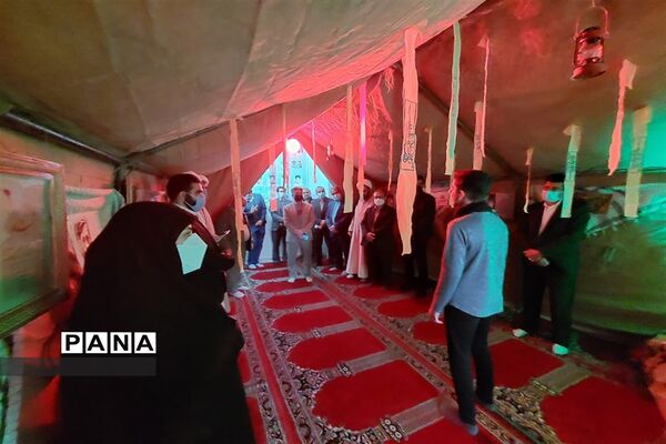 افتتاح نمایشگاه مدرسه  انقلاب ابرکوه