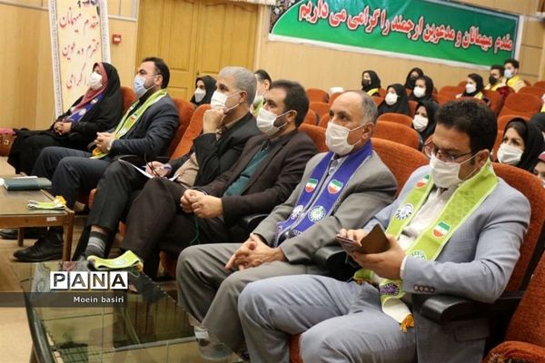 نشست مطالبه‌گری نمایندگان مجلس دانش‌آموزی استان قزوین