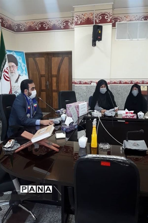 برگزاری یازدهمین دوره انتخابات مجلس دانش‌آموزی خمینی شهر