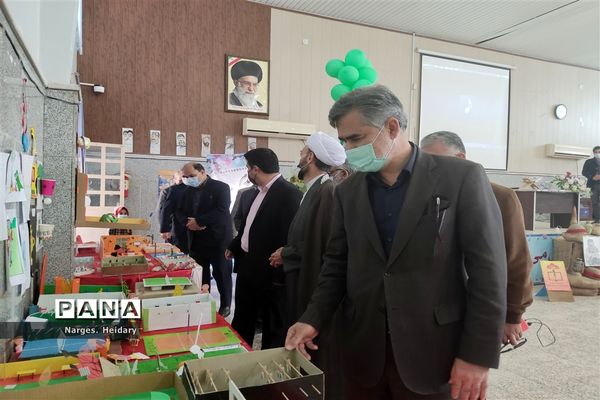 افتتاح نمایشگاه ورزشی شهید اسفندیاری و شهید شیرعلی در شهرستان امیدیه