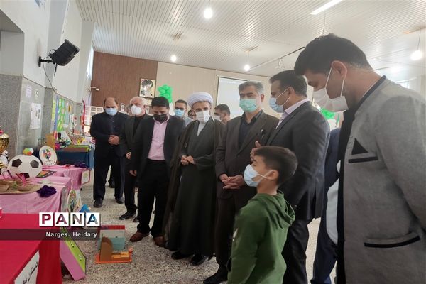 افتتاح نمایشگاه ورزشی شهید اسفندیاری و شهید شیرعلی در شهرستان امیدیه