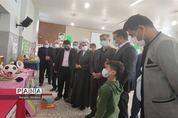 افتتاح نمایشگاه ورزشی شهید اسفندیاری و شهید شیرعلی در شهرستان امیدیه