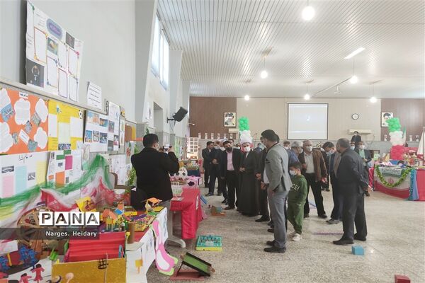 افتتاح نمایشگاه ورزشی شهید اسفندیاری و شهید شیرعلی در شهرستان امیدیه