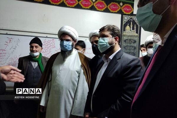 افتتاحیه نمایشگاه مدرسه انقلاب در فشافویه