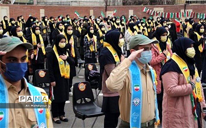 برگزاری مانور یاوران انقلاب، موجب تقویت روحیه مسئولیت‌پذیری در دانش‌آموزان است
