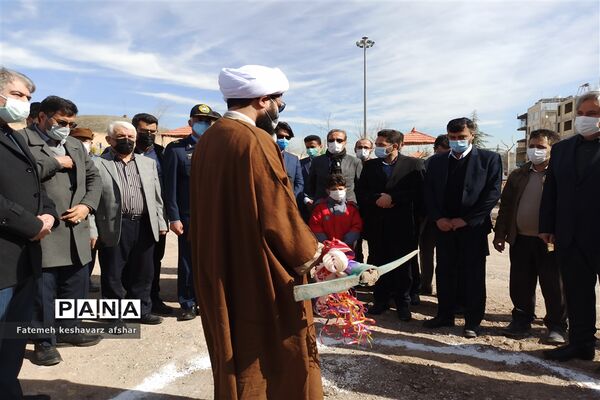 آیین کلنگ زنی مدرسه خیریه در شهرقدس