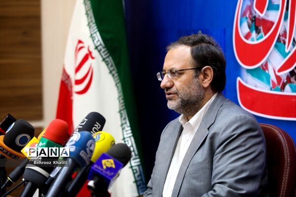 نشست خبری رئیس ستاد مرکزی دهه فجر