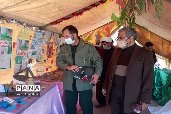 افتتاح نمایشگاه دستاوردهای انقلاب درشهرستان قاین