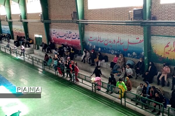 برگزاری مسابقات دو و میدانی دختران در شهرستان پردیس