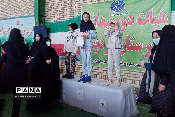 برگزاری مسابقات دو و میدانی دختران در شهرستان پردیس