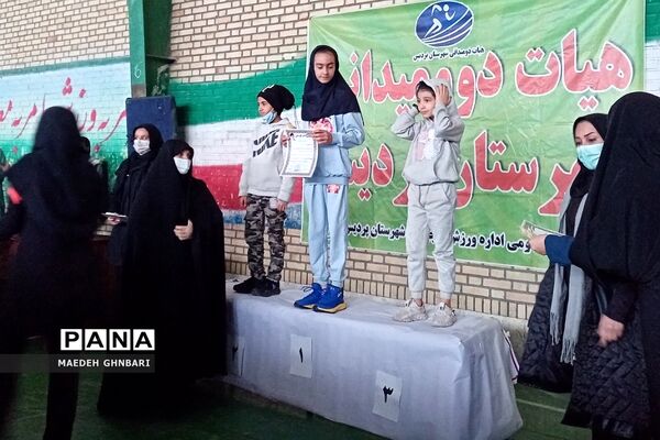 برگزاری مسابقات دو و میدانی دختران در شهرستان پردیس