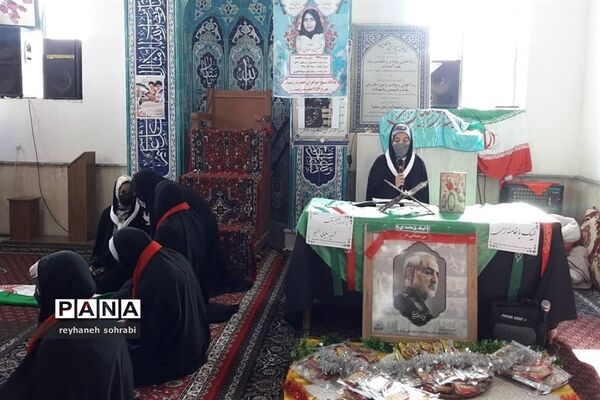 مراسم گرامیداشت دهه فجر در مسجد اتابک شهر آبسرد
