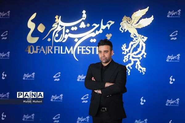 نشست خبری فیلم «درب» در چهلمین جشنواره فیلم فجر