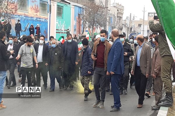 تجمع انقلابی راهپیمایی ۲۲ بهمن در قرچک