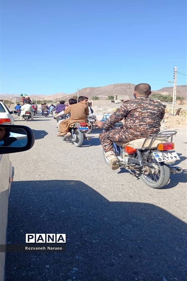 شور و شوق مردم بزمان در چهل و سومین جشن پیروزی انقلاب اسلامی