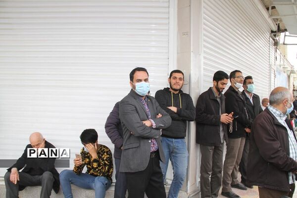 حضور پرشور دانش‌آموزان و فرهنگیان بهبهانی در راهپیمایی یوم الله 22 بهمن ماه