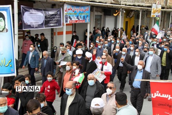 حضور پرشور دانش‌آموزان و فرهنگیان بهبهانی در راهپیمایی یوم الله 22 بهمن ماه