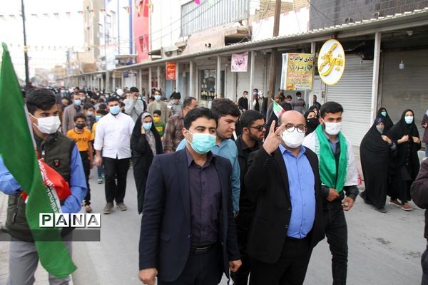 حضور پرشور دانش‌آموزان و فرهنگیان بهبهانی در راهپیمایی یوم الله 22 بهمن ماه