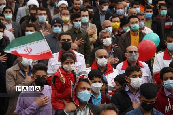 حضور پرشور دانش‌آموزان و فرهنگیان بهبهانی در راهپیمایی یوم الله 22 بهمن ماه
