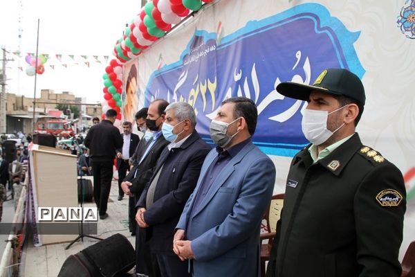 حضور پرشور دانش‌آموزان و فرهنگیان بهبهانی در راهپیمایی یوم الله 22 بهمن ماه