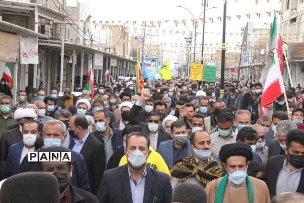 حضور پرشور دانش‌آموزان و فرهنگیان بهبهانی در راهپیمایی یوم الله 22 بهمن ماه