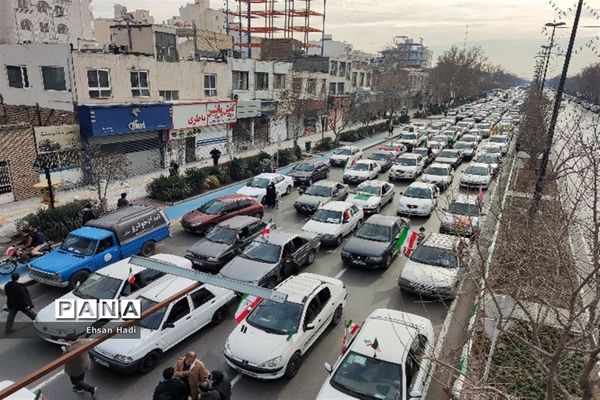 جلوه‌هایی از جشن ۲۲ بهمن در مشهد