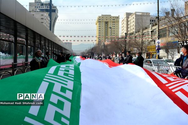 راهپیمایی خودروی 22 بهمن در مشهد مقدس