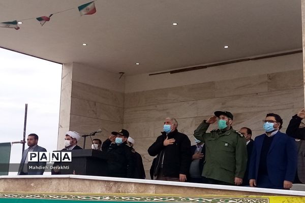 شور انقلابی مردم ولایتمدار بهارستان در روز سرد زمستانی