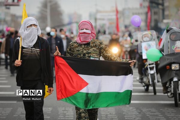 راهپیمایی یوم الله ۲۲ بهمن در تهران