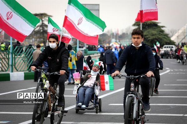 راهپیمایی یوم الله ۲۲ بهمن در تهران