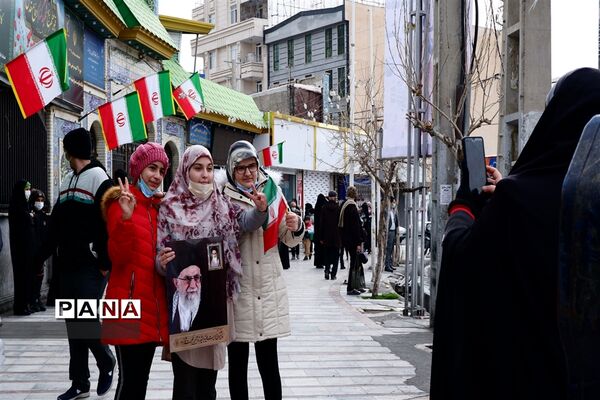 شکوه راهپیمایی ۲۲ بهمن در استان البرز