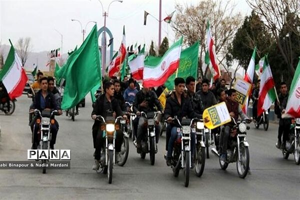 شکوه راهپیمایی ۲۲ بهمن در استان البرز