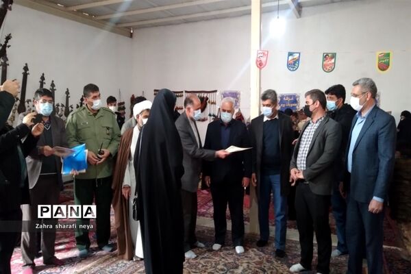 تقدیر از مقاله نویسان برتر در جشنواره «مقاله دستاورد‌های انقلاب»  در جوادآباد