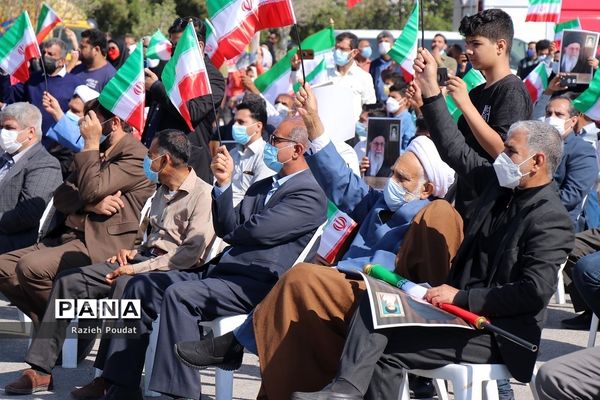 حضور پر شور مردم هرمزگان در راهپیمایی 22 بهمن 1400