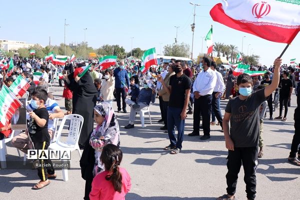 حضور پر شور مردم هرمزگان در راهپیمایی 22 بهمن 1400