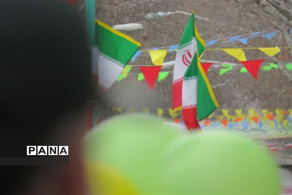 راهمپایی خودرویی و موتوری در یوم‌الله 22 بهمن در فلاورجان اصفهان