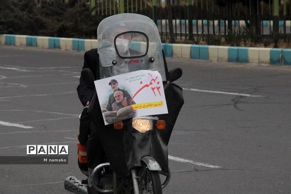 راهپیمایی 22 بهمن خودرویی در شهرستان آران و بیدگل