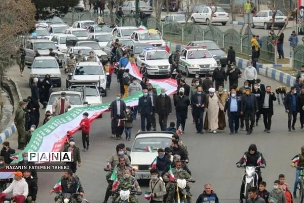 حضور مردم انقلابی فشافویه در جشن 43 سالگی انقلاب