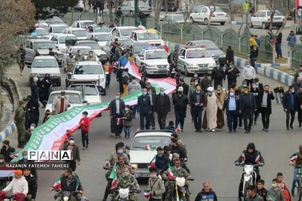 حضور مردم انقلابی فشافویه در جشن 43 سالگی انقلاب