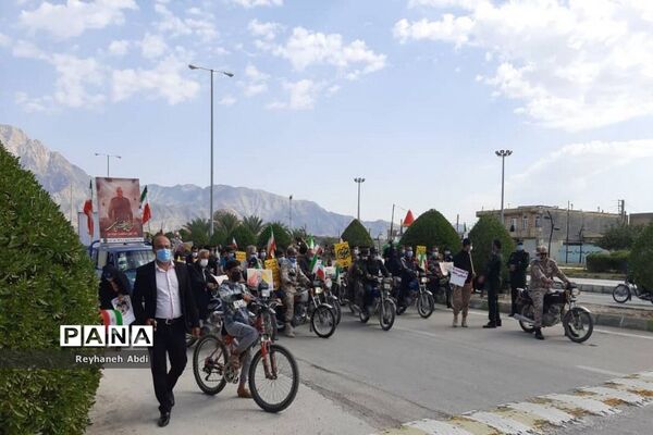 راهپیمایی خوردرویی و موتوری در یوم الله 22بهمن درتنگستان