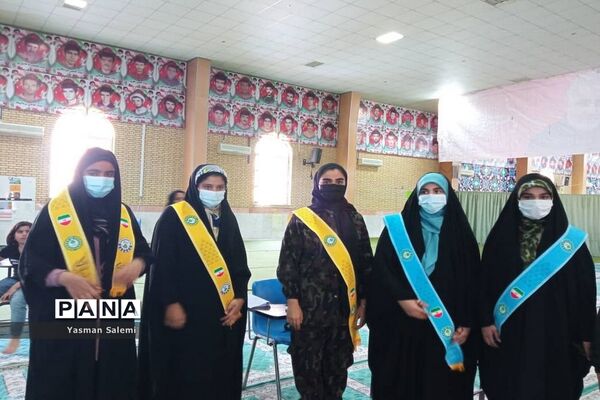چهل و سومین جشن پیروزی در اهرم