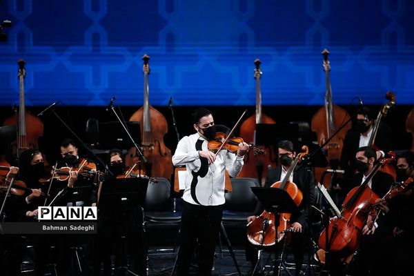 اجرای ارکستر سمفونیک تهران در جشنواره موسیقی فجر